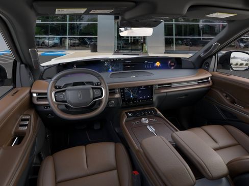 New 2026 Lincoln Navigator Reserve AWD/4WD image 9
