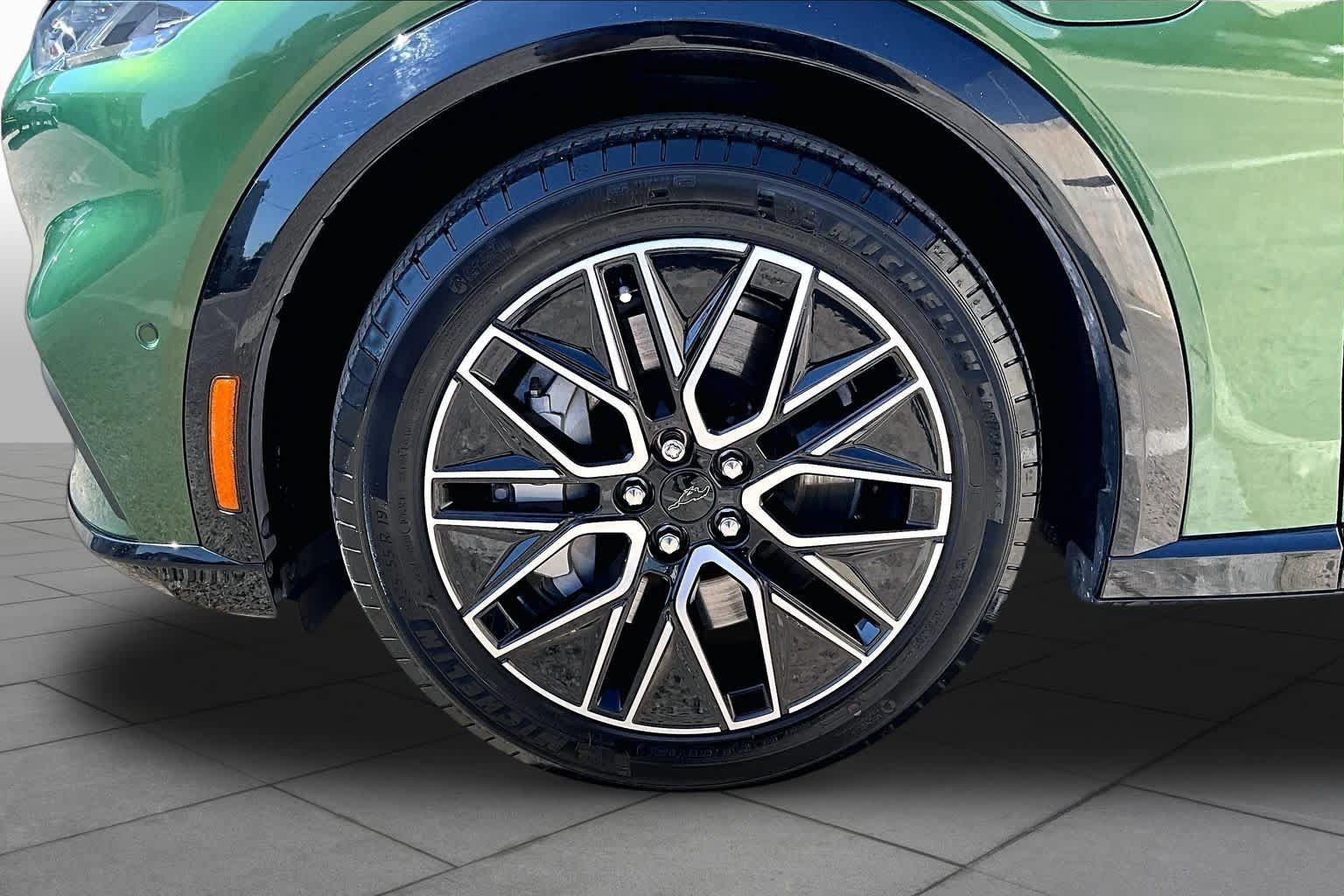 Used 2024 Ford Mustang Mach-E Premium RWD image 12