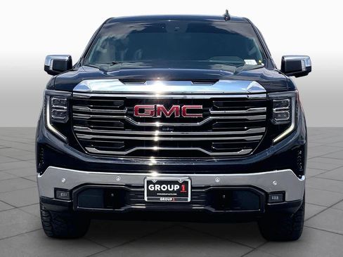Used 2022 GMC Sierra 1500 SLT AWD/4WD image 4