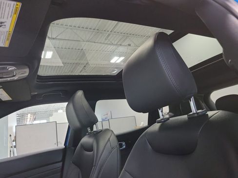 New 2026 Jeep Compass Limited w/ Sun, Sound & Navigation Group image 11