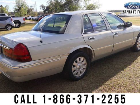 Used 2005 Mercury Grand Marquis LSE image 3