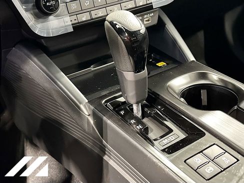 New 2026 Subaru Outback Limited image 18