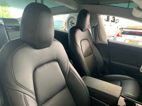 Used 2019 Tesla Model 3 Long Range image 12