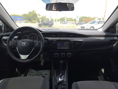 Used 2016 Toyota Corolla L FWD image 17