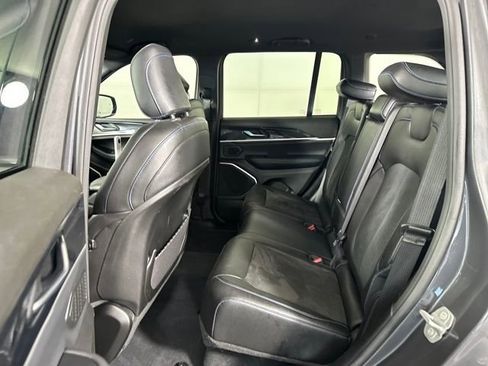 Used 2022 Jeep Grand Cherokee Trailhawk image 25