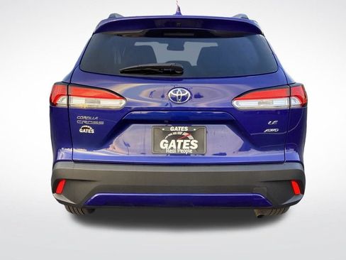 Used 2023 Toyota Corolla Cross LE AWD/4WD image 8