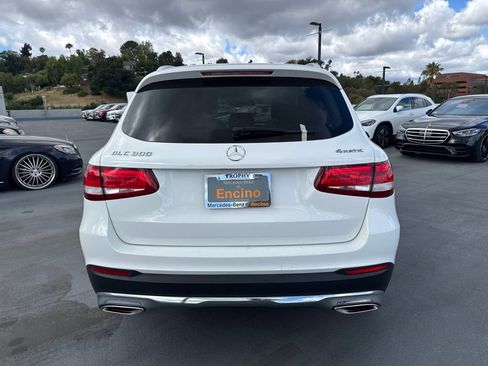 Certified 2017 Mercedes-Benz GLC 300 4MATIC image 6