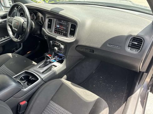Used 2022 Dodge Charger R/T RWD image 12