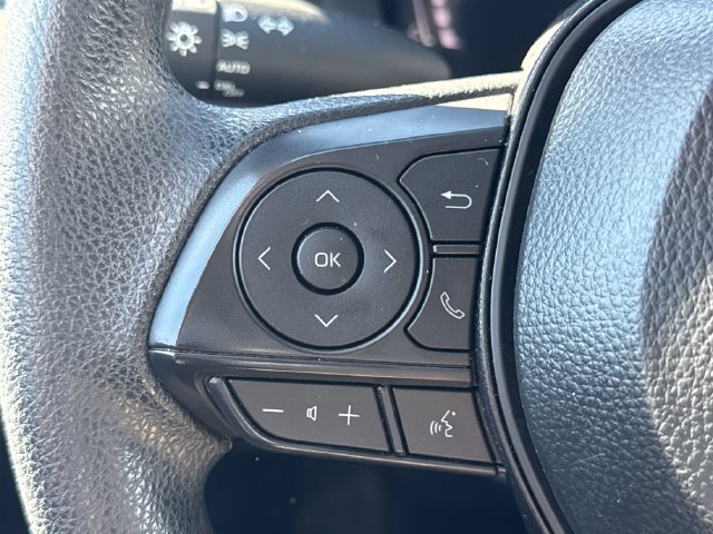 Used 2026 Toyota Corolla LE FWD image 27