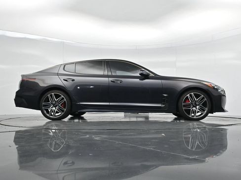 Used 2023 Kia Stinger GT2 RWD image 33