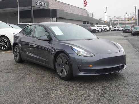Used 2023 Tesla Model 3 Standard Range RWD image 54