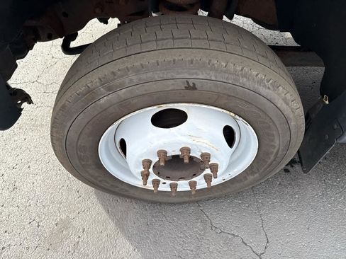 Used 2012 Ford F550 XL w/ PWR Equipment Group image 11