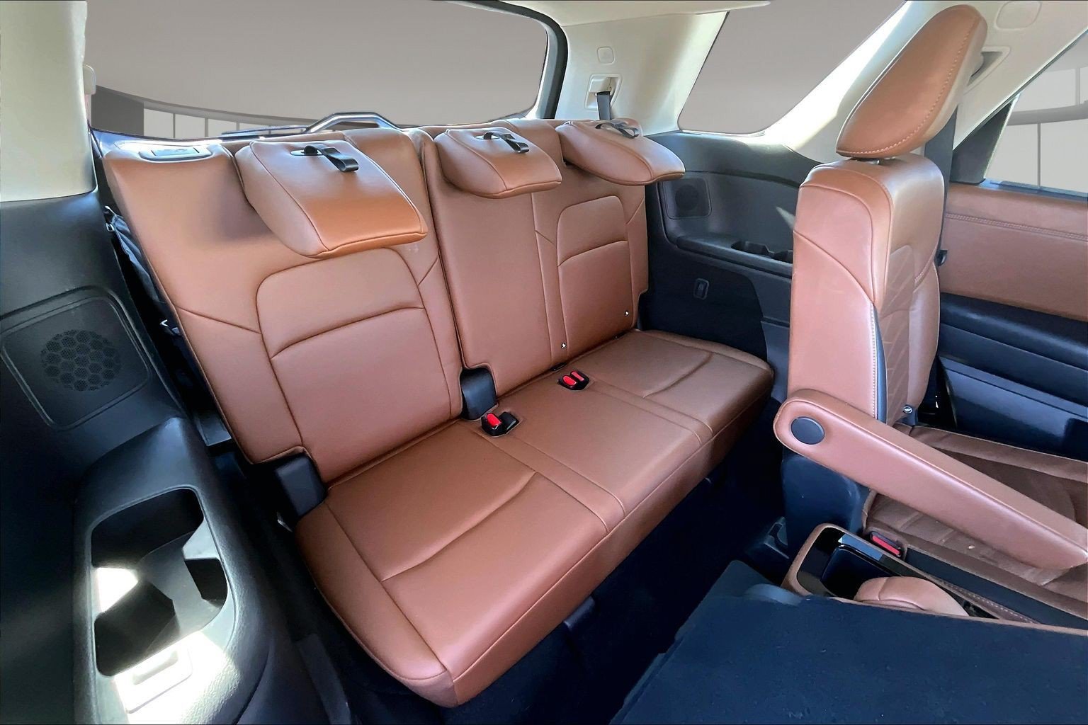 Used 2023 Nissan Pathfinder Platinum AWD/4WD image 28