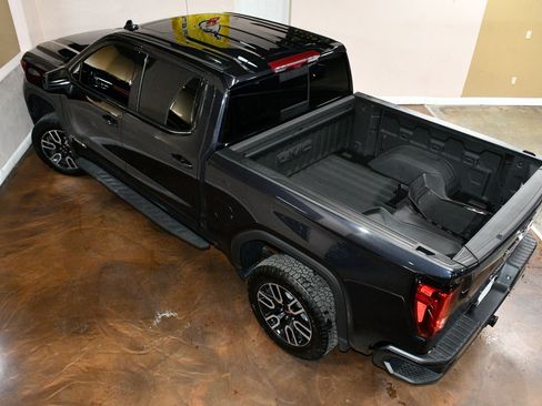 Used 2025 GMC Sierra 1500 AT4 w/ AT4 Premium Package image 76