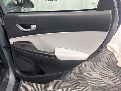 Used 2023 Hyundai Kona Limited w/ Cargo Package image 15