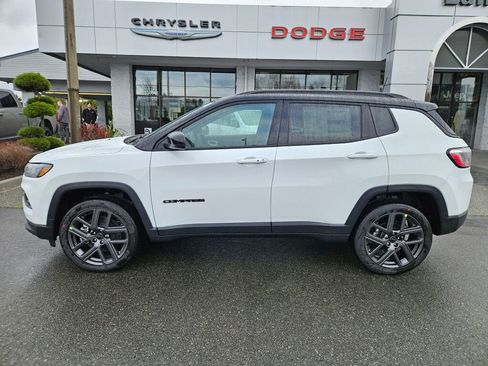 New 2026 Jeep Compass Limited AWD/4WD image 2