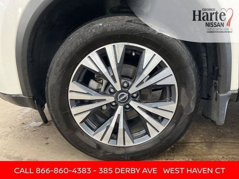 Certified 2023 Nissan Rogue SV AWD/4WD image 12