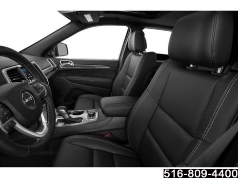 Used 2018 Jeep Grand Cherokee Limited AWD/4WD image 13
