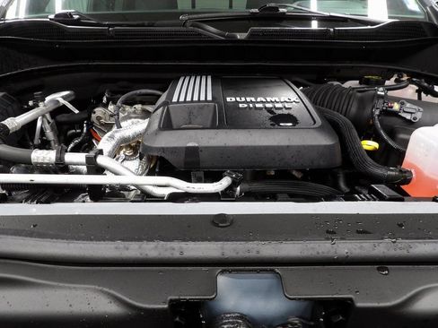 Used 2024 Chevrolet Silverado 1500 ZR2 AWD/4WD image 31