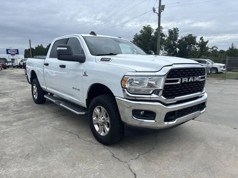 Used 2024 RAM 2500 Big Horn image 3