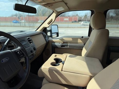 Used 2012 Ford F250 XLT w/ XLT Premium Pkg image 15