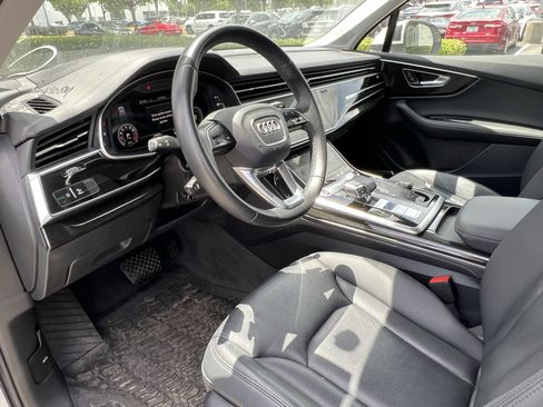 Used 2023 Audi Q7 3.0T Prestige w/ Prestige Package AWD/4WD image 17