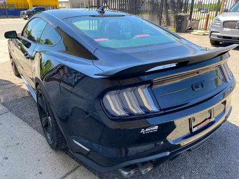 Used 2022 Ford Mustang GT w/ Equipment Group 301A RWD image 2