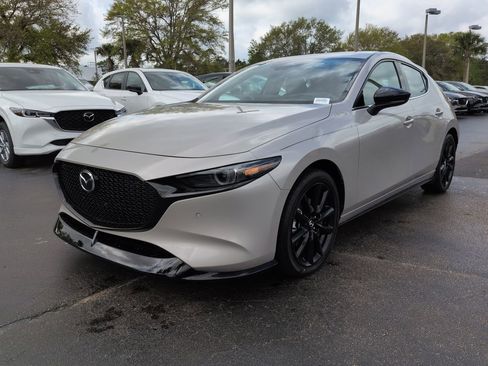 New 2026 MAZDA MAZDA3 Hatchback w/Premium Plus Pkg AWD/4WD image 8