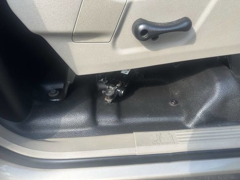 Used 2008 Dodge Ram 1500 Truck ST w/ Popular Equipment Group image 40