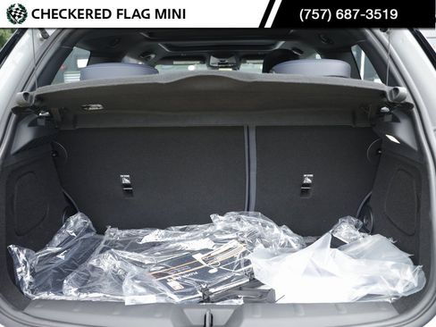 Used 2025 MINI Cooper S image 28