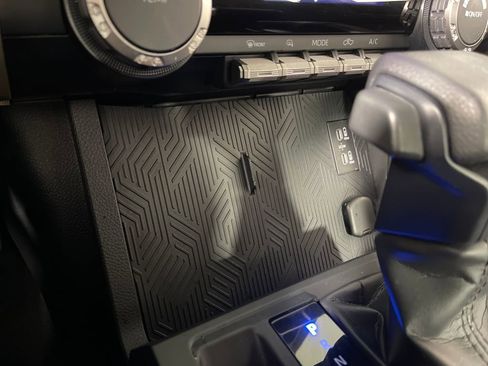 Certified 2025 Toyota Tacoma SR image 30