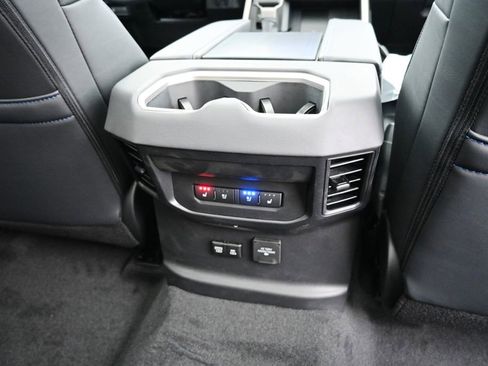 New 2026 Toyota Tundra Platinum AWD/4WD image 17