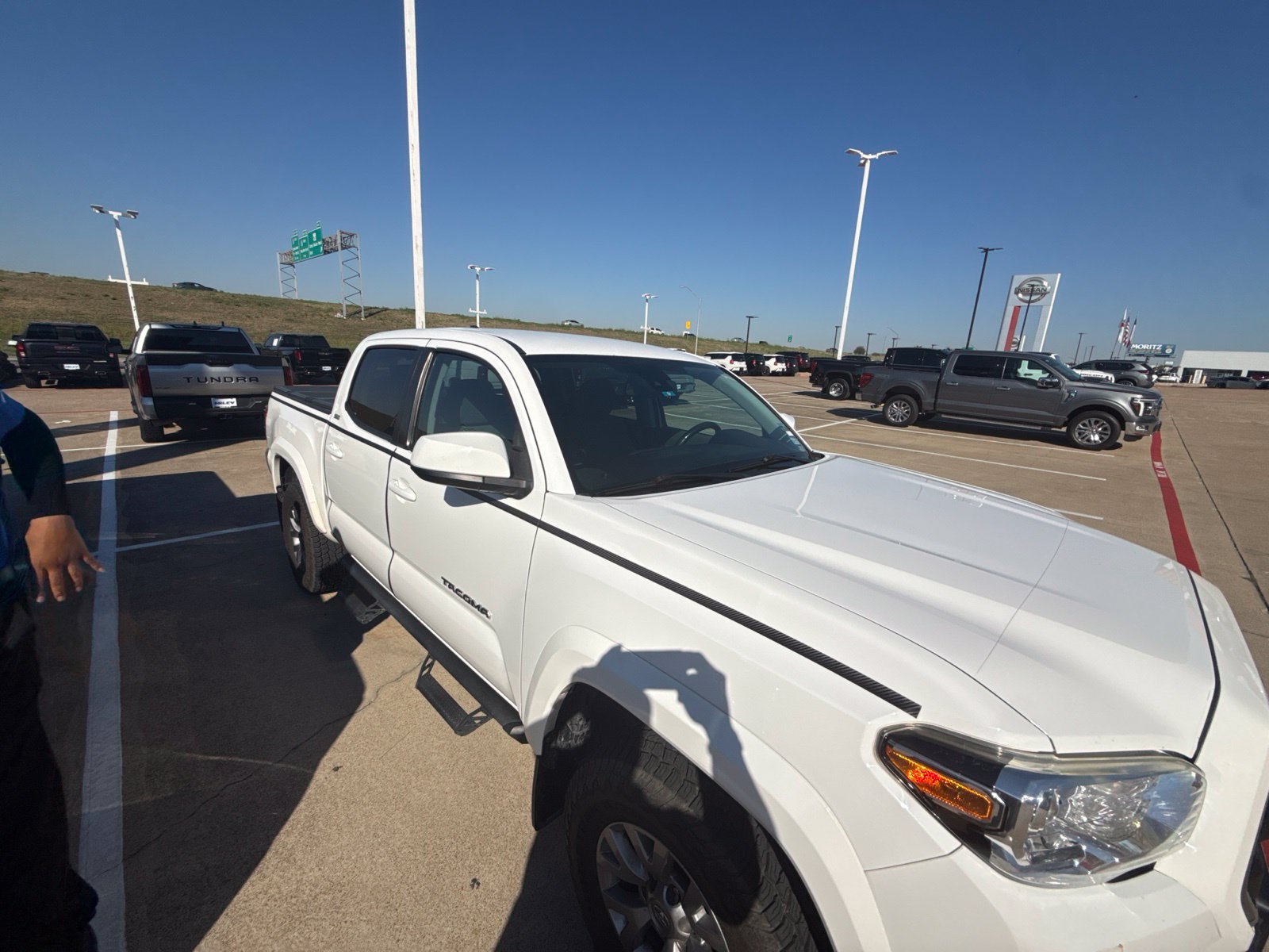 Used 2019 Toyota Tacoma SR5 AWD/4WD image 19