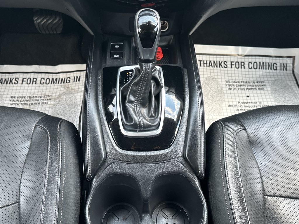 Used 2019 Nissan Rogue SL w/ Premium Package AWD/4WD image 32