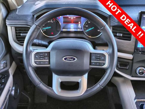 Used 2023 Ford Expedition Max Limited image 24