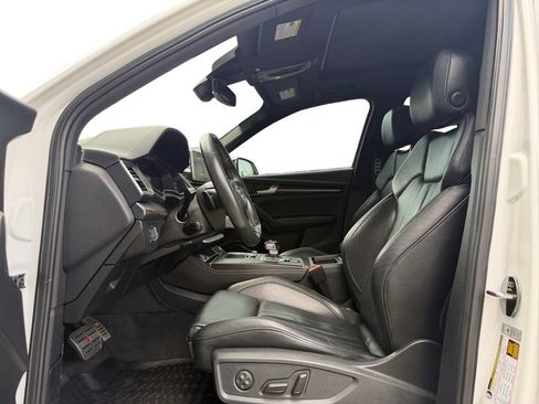 Used 2019 Audi SQ5 Premium Plus w/ Premium Plus Package AWD/4WD image 10