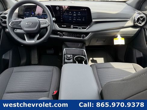New 2026 Chevrolet Equinox LT w/ Midnight Edition AWD/4WD image 13