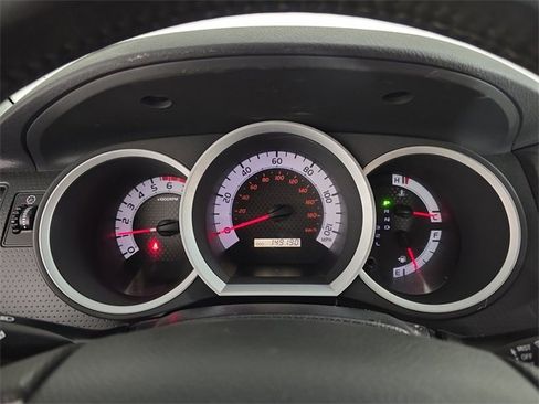 Used 2014 Toyota Tacoma PreRunner image 12
