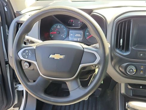 Used 2017 Chevrolet Colorado W/T w/ WT Convenience Package RWD image 12