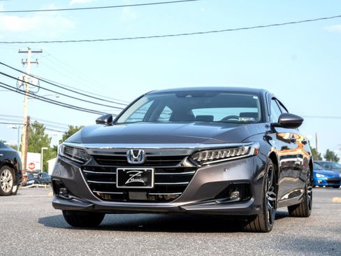 Used 2022 Honda Accord Touring image 5