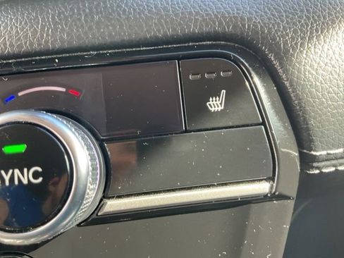 Used 2024 Honda Pilot EX-L image 23