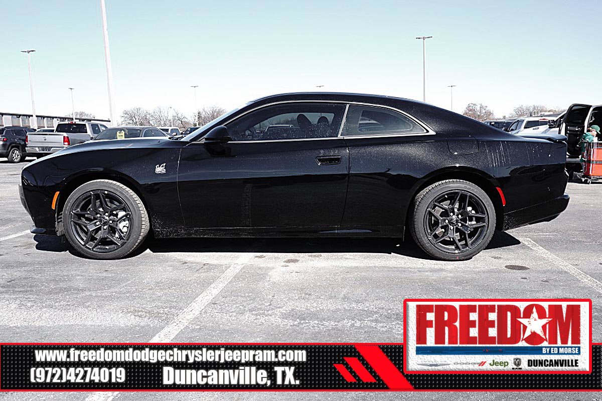 New 2026 Dodge Charger Scat Pack w/ Blacktop Package AWD/4WD image 2