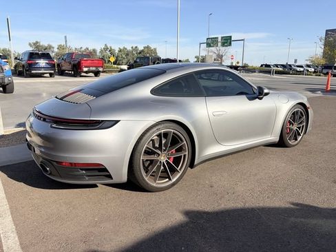 Used 2020 Porsche 911 Carrera 4S AWD/4WD image 5