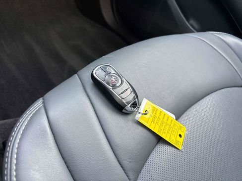 Used 2022 Buick Enclave Essence w/ Experience Buick Package image 33