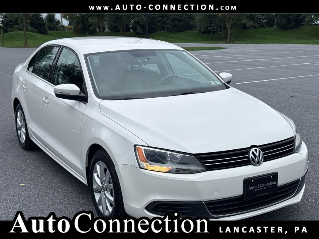 Used 2013 Volkswagen Jetta SE FWD image 1