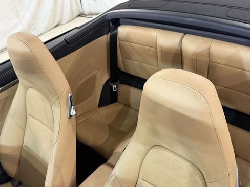 Certified 2017 Porsche 911 Carrera 4S AWD/4WD image 19