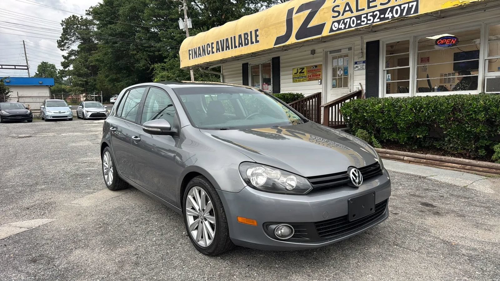 Used 2013 Volkswagen Golf TDI FWD image 1