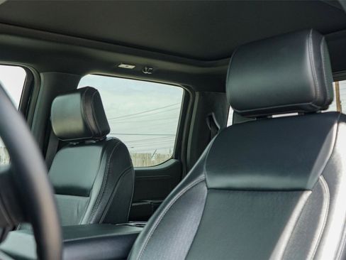 Used 2024 Ford F150 Lariat w/ FX4 Off-Road Package image 11