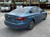 Used 2019 Volkswagen Jetta SEL w/ Cold Weather Package image 2
