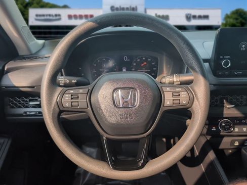 Used 2025 Honda Accord SE image 16